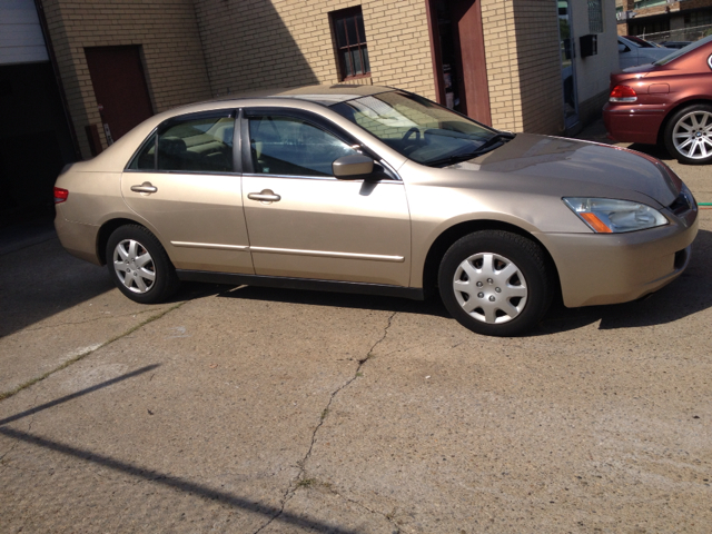 2004 Honda Accord 2dr Reg Cab 120.5 WB