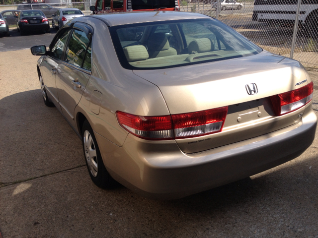 2004 Honda Accord 2dr Reg Cab 120.5 WB