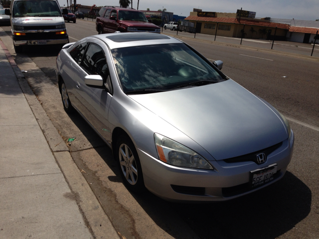 2004 Honda Accord Luxury Hardtop 4dr