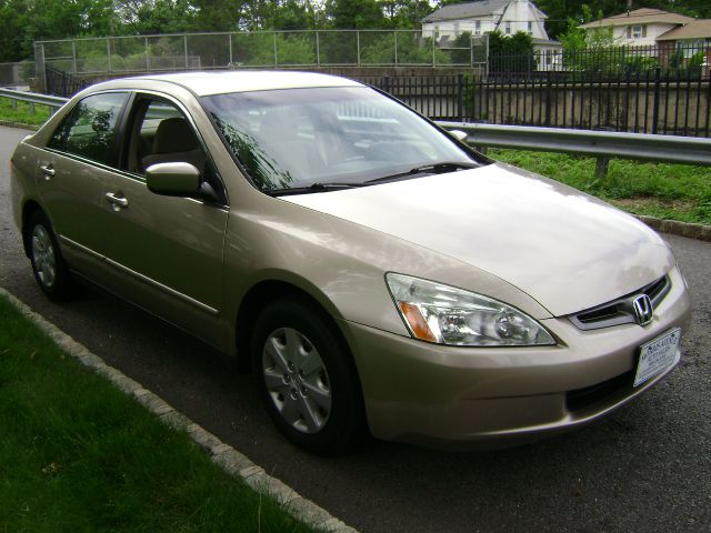 2004 Honda Accord 2dr Reg Cab 120.5 WB