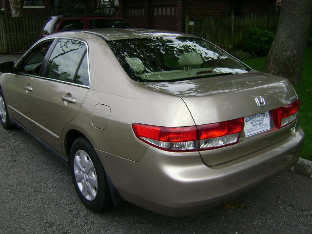 2004 Honda Accord 2dr Reg Cab 120.5 WB