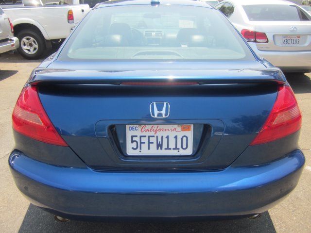 2004 Honda Accord Luxury Hardtop 4dr