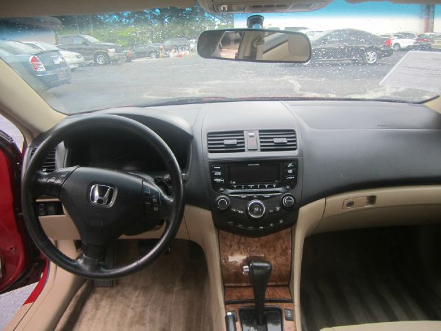 2004 Honda Accord Luxury Hardtop 4dr