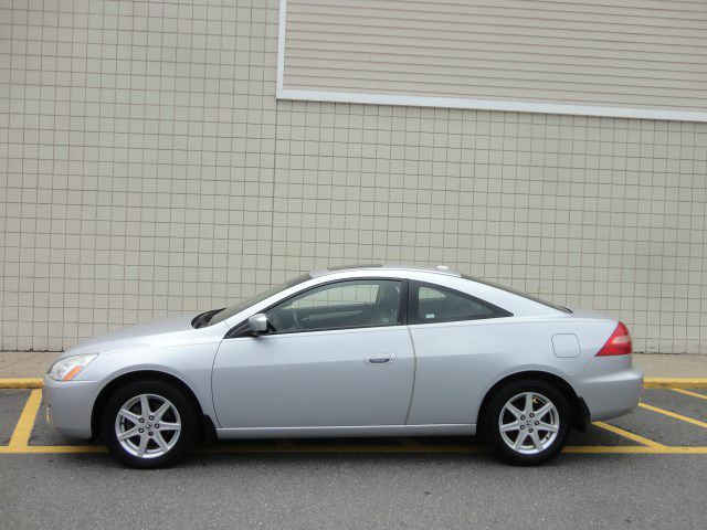 2004 Honda Accord Luxury Hardtop 4dr