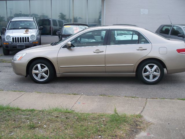 2004 Honda Accord WGN Manual (GS)