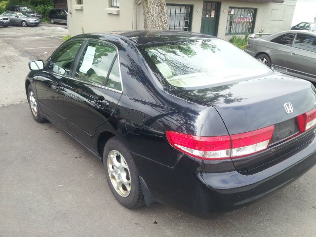 2004 Honda Accord 2dr Reg Cab 120.5 WB