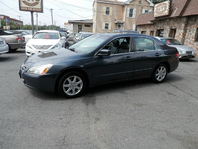 2004 Honda Accord SLT - QUAD CAB Cummins