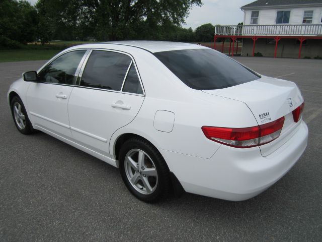 2004 Honda Accord ZQ8 LS