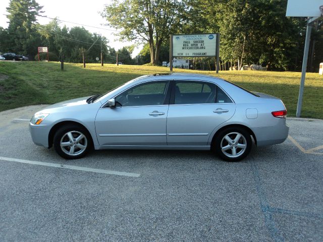 2004 Honda Accord 3.5L RWD