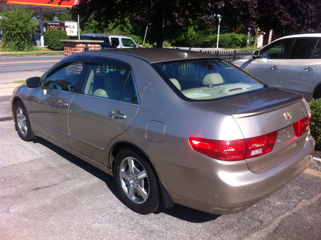 2005 Honda Accord LS Ext-cab 4x4