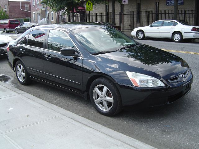 2005 Honda Accord RT HEMI V8