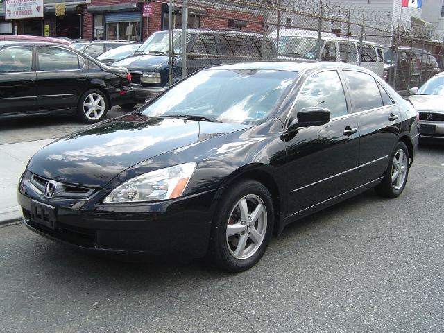 2005 Honda Accord RT HEMI V8