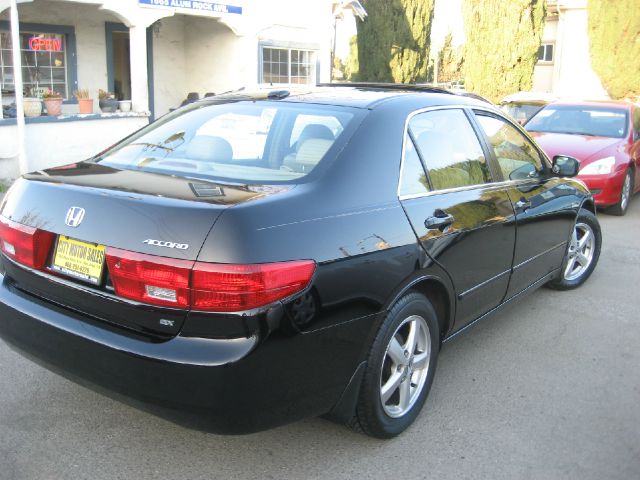 2005 Honda Accord RT HEMI V8