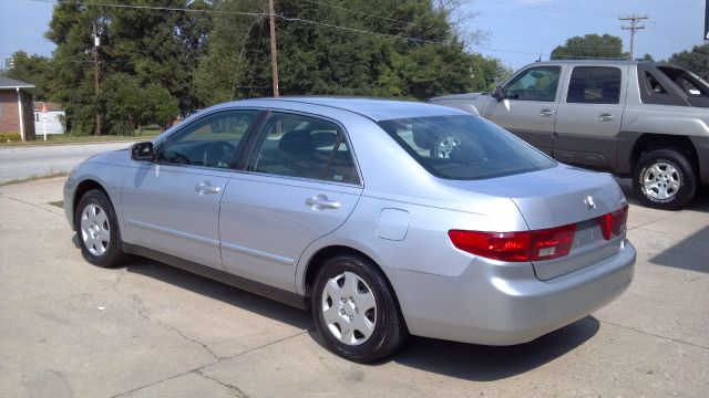 2005 Honda Accord 2dr Reg Cab 120.5 WB