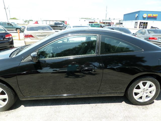 2005 Honda Accord Luxury Hardtop 4dr