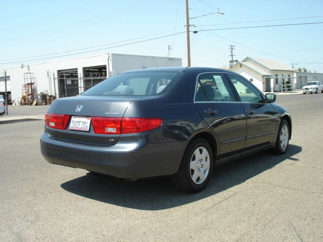 2005 Honda Accord 2dr Reg Cab 120.5 WB