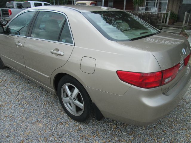 2005 Honda Accord RT HEMI V8