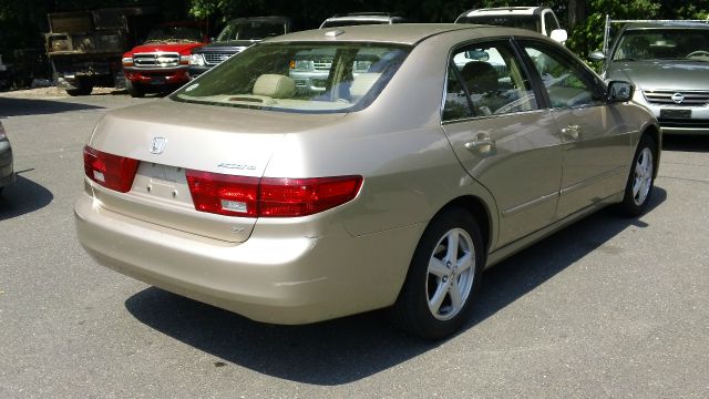 2005 Honda Accord RT HEMI V8