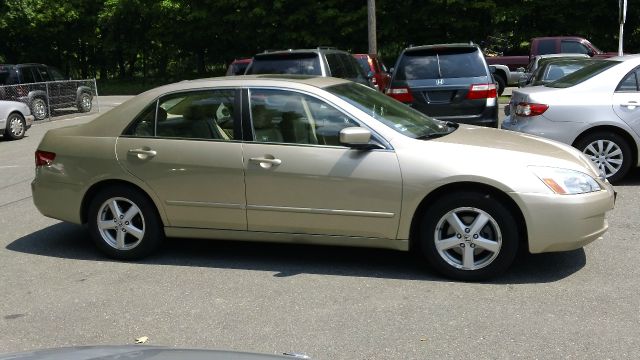 2005 Honda Accord RT HEMI V8