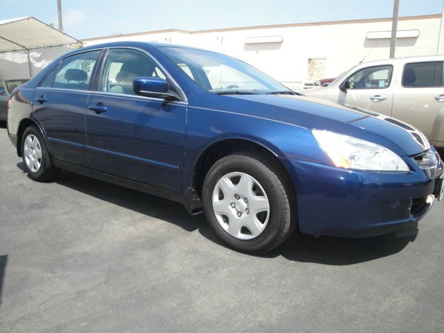 2005 Honda Accord 2dr Reg Cab 120.5 WB