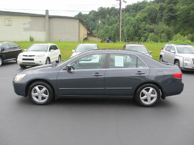 2005 Honda Accord RT HEMI V8