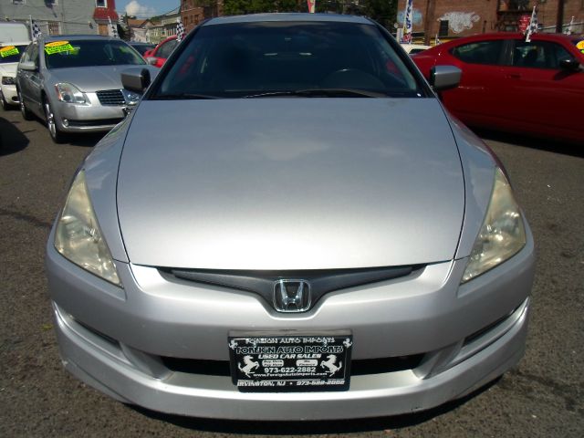 2005 Honda Accord Luxury Hardtop 4dr