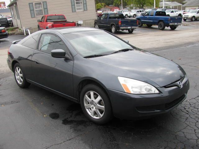 2005 Honda Accord Luxury Hardtop 4dr