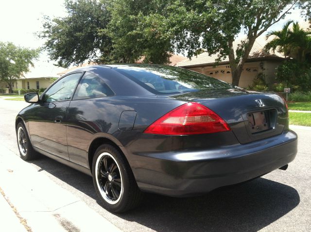 2005 Honda Accord 2dr Reg Cab 120.5 WB