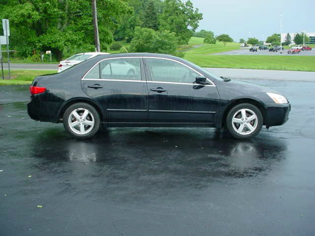 2005 Honda Accord RT HEMI V8