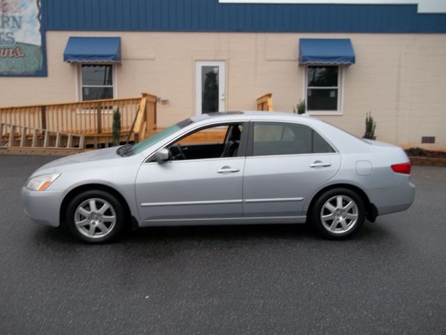 2005 Honda Accord SLT - QUAD CAB Cummins