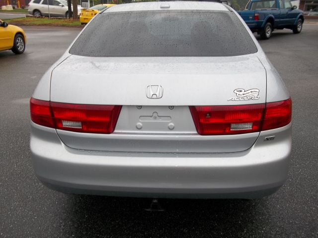 2005 Honda Accord SLT - QUAD CAB Cummins