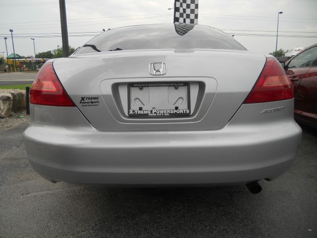 2005 Honda Accord Unknown