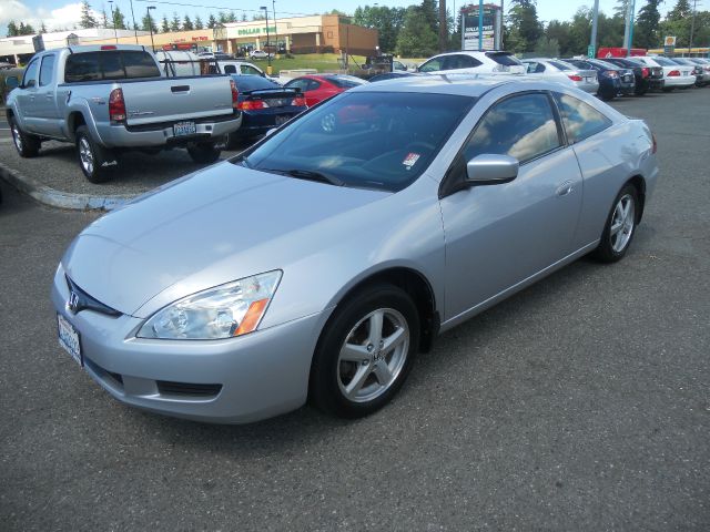 2005 Honda Accord WS Reg. Cab Short Bed 2WD