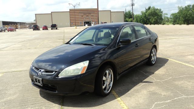 2005 Honda Accord 2dr Reg Cab 120.5 WB