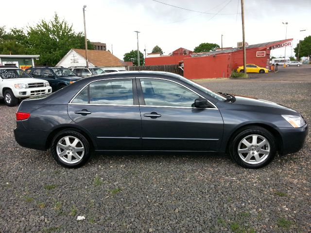 2005 Honda Accord SLT - QUAD CAB Cummins