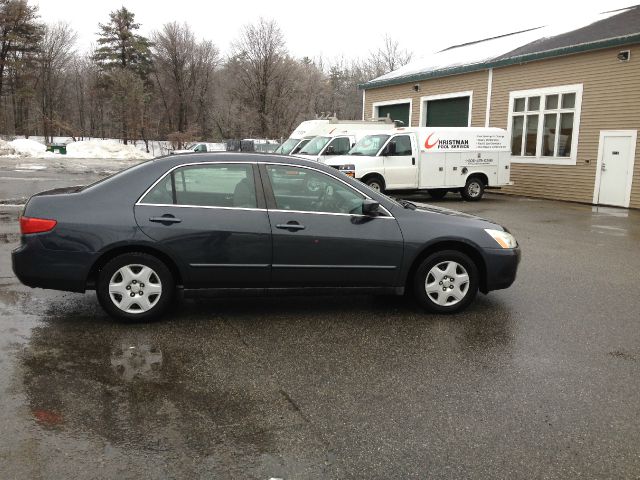 2005 Honda Accord 2dr Reg Cab 120.5 WB