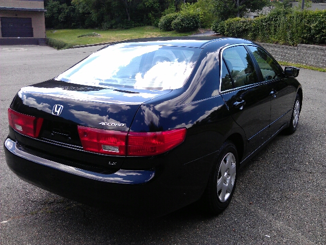 2005 Honda Accord 2dr Reg Cab 120.5 WB