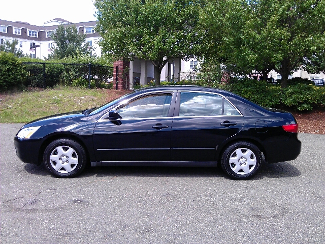 2005 Honda Accord 2dr Reg Cab 120.5 WB