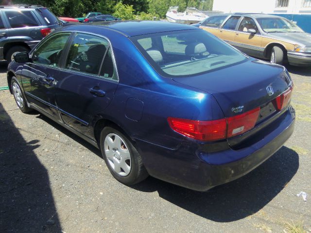 2005 Honda Accord 2dr Reg Cab 120.5 WB