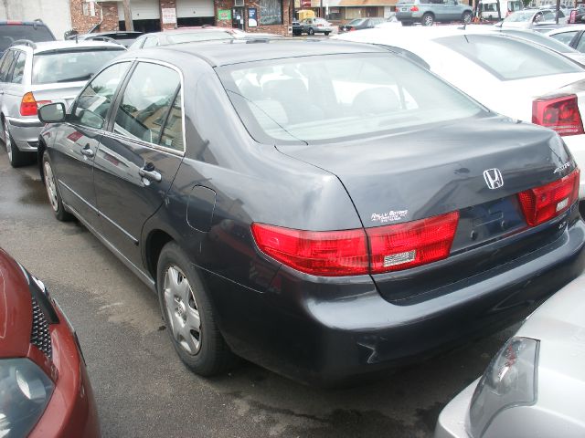 2005 Honda Accord 2dr Reg Cab 120.5 WB