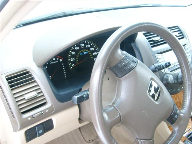 2005 Honda Accord ESi