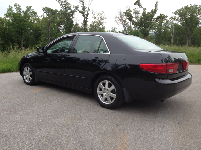 2005 Honda Accord SLT - QUAD CAB Cummins