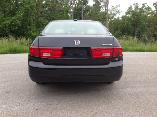 2005 Honda Accord SLT - QUAD CAB Cummins