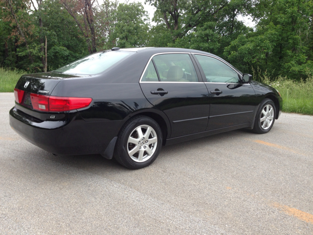 2005 Honda Accord SLT - QUAD CAB Cummins