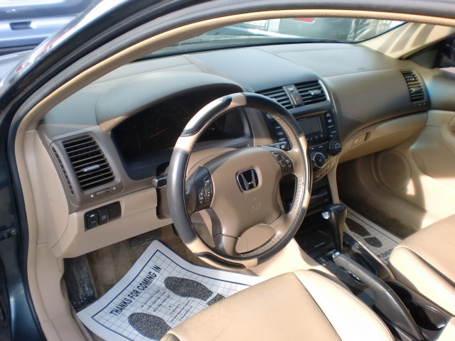 2005 Honda Accord SLT - QUAD CAB Cummins