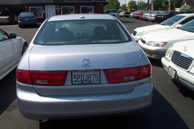 2005 Honda Accord SLT - QUAD CAB Cummins