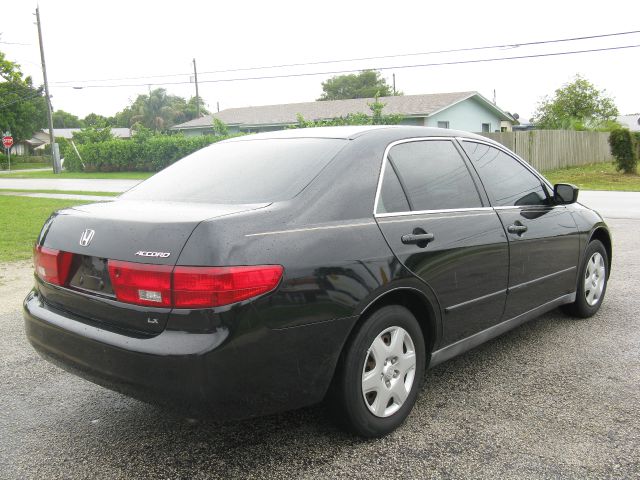 2005 Honda Accord 2dr Reg Cab 120.5 WB