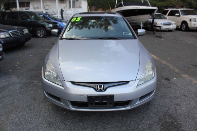 2005 Honda Accord Luxury Hardtop 4dr