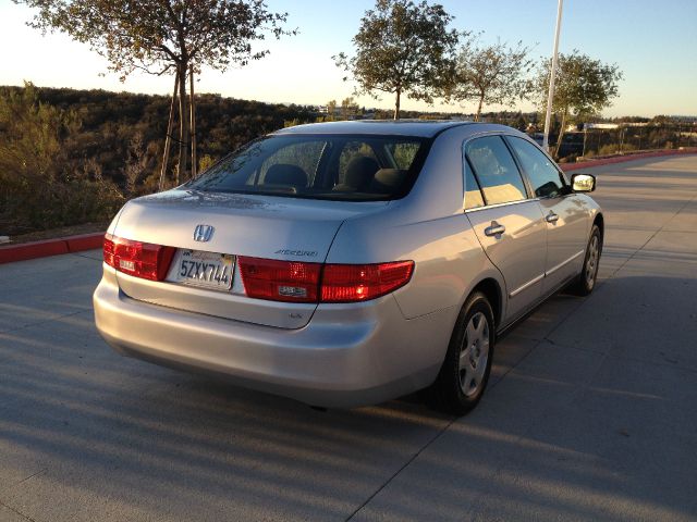 2005 Honda Accord 4dr Wgn Eddie Bauer AWD