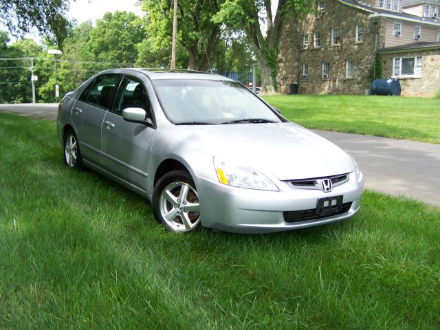 2005 Honda Accord ZQ8 LS